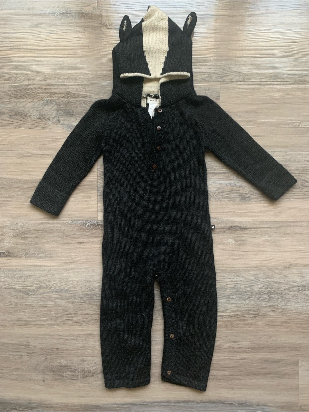 Oeuf Skunk 100% Baby Alpaca Sweater One Piece Costume 24M